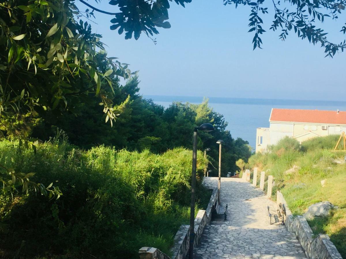 Apartment M&M Sveti Stefan Exterior photo